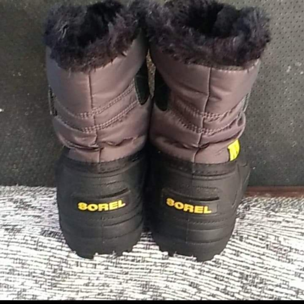 Sorel boy boots - Picture 4 of 6